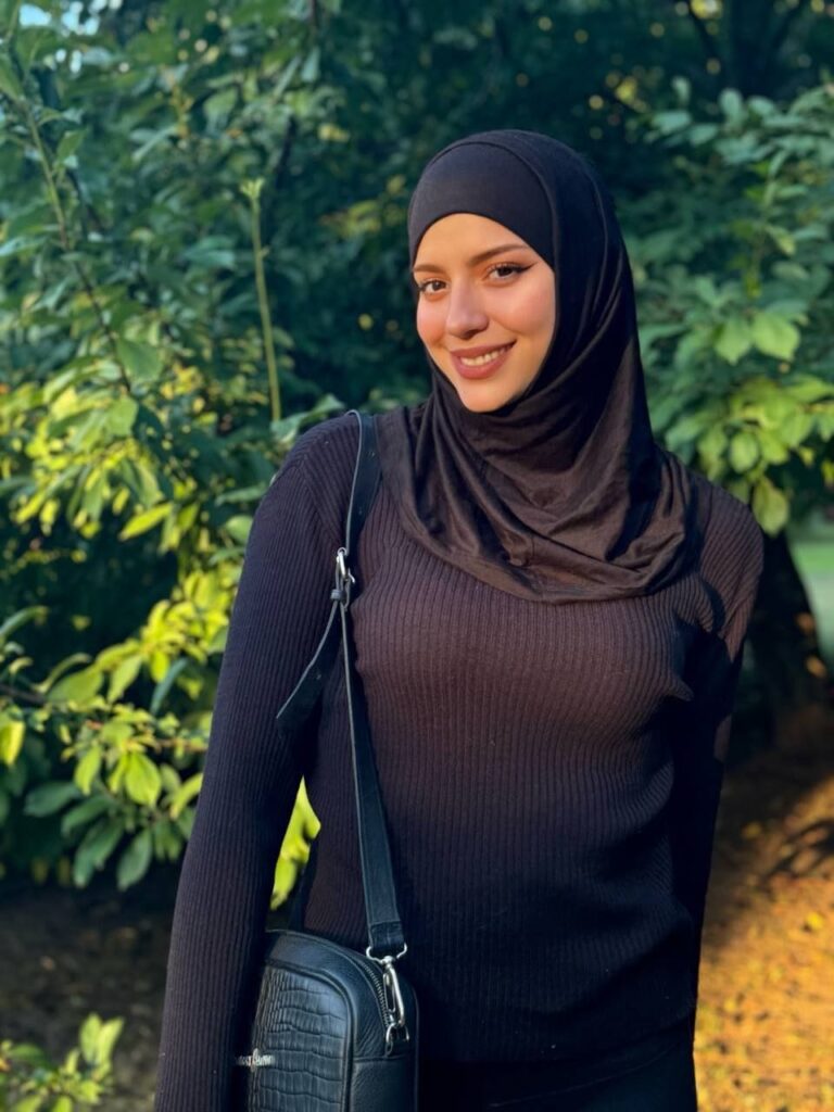 Yasmin | ياسمين OnlyFans Sverige – @yasminflora