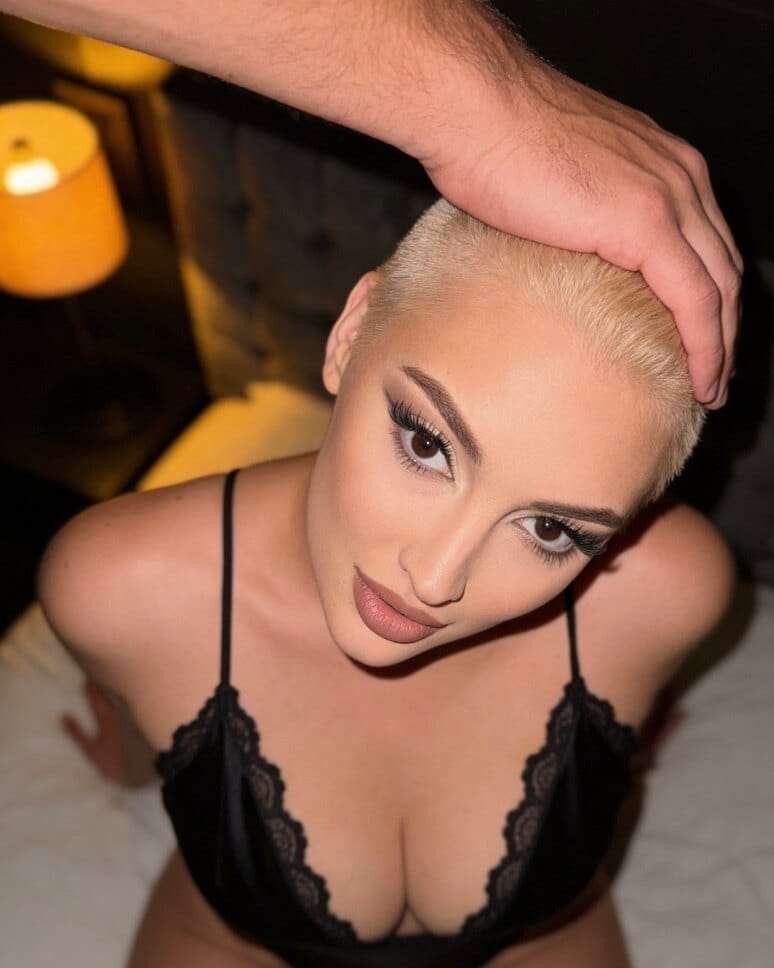 Anna Faith OnlyFans - @annafaith