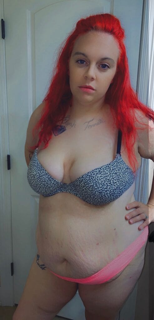 Babyy Rosee’ OnlyFans - @elizabeth_lauren_69