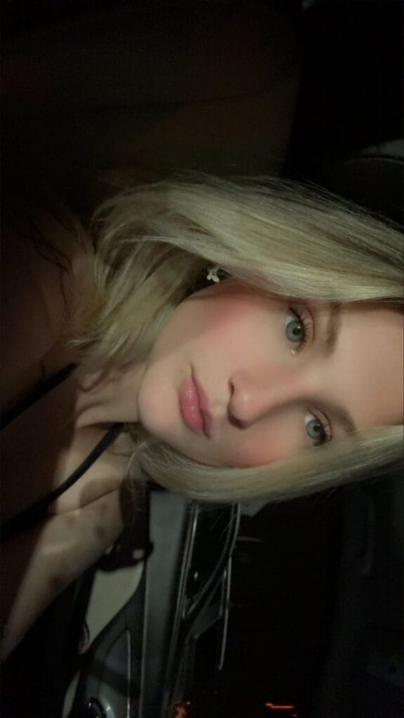kennedy laurén OnlyFans - @laurenkes