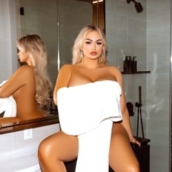 Maya DUTCH OnlyFans - @mayadutch