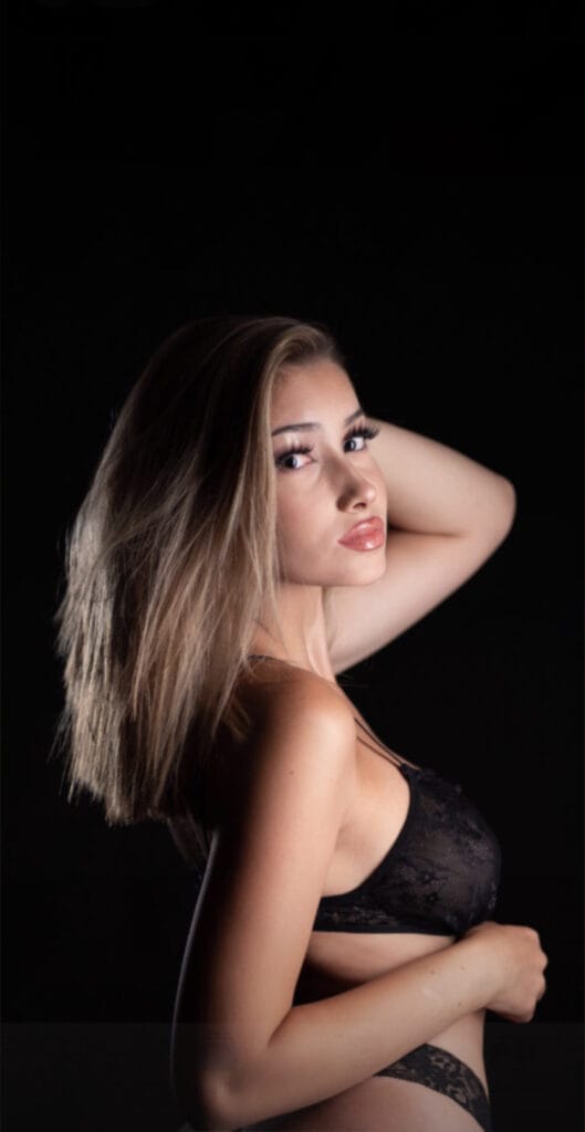 Swedish girl OnlyFans - @swedishbaddie